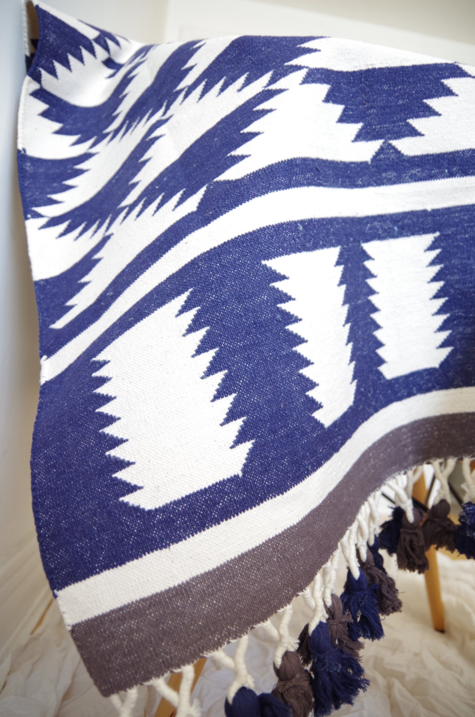 Handwoven navy and offwhite rug with tassles and triangle Etsy