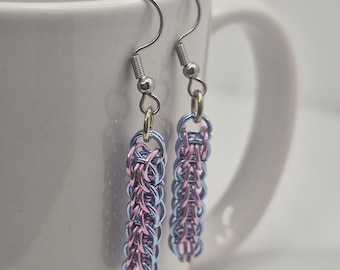 Persian chainmail earrings, light purple and blue