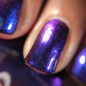 Purple Royale, violetter Nagellack, blauer Nagellack, Indie-Nagellack 5 gratis Nagellack, Paint it also hübscher Nagellack, multichromer Nagellack