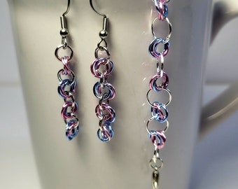 Bracelet and earring set, light pink, blue and silver chainmail