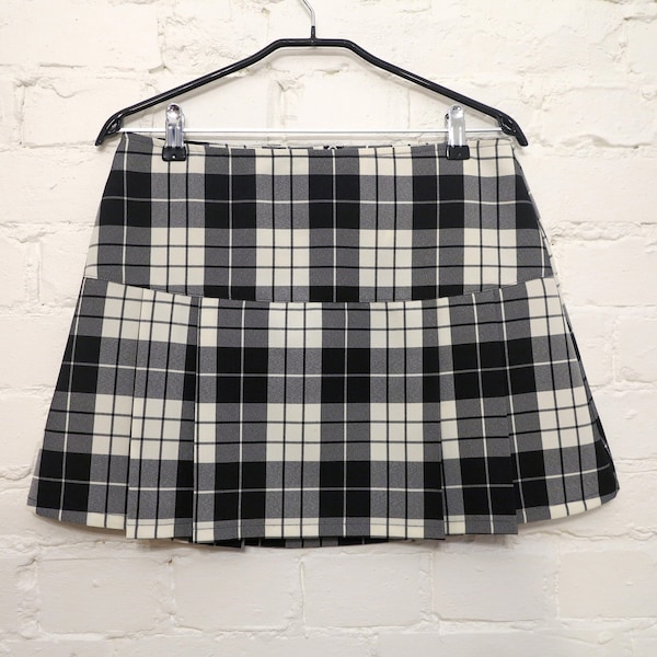 Femmes Noir Blanc Tartan Plaid Mini-Jupes Scottish Kilt Taille Basse Jupes plissées Jupes à carreaux Retour à l’école Jupes Taille moyenne