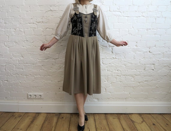 Black Khaki Dirndl Dress Pleated Sarafan Alpen Style Dress Dirndl Dress German Austrian Bavarian Folk Dress Octoberfest Medium Size Etsy Canada