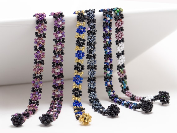 Hand Woven Multi Color Seed Beads Bracelet, Pattern Design, Boho