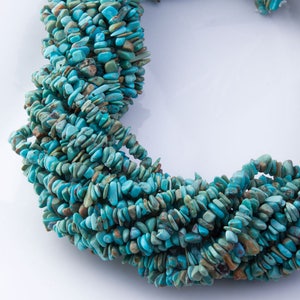 4-6mm Natural Turquoise Chip Gemstone Beads, Semi-Precious Stones, Freeform Chips, Loose Beads, Freeform Heshi, Priced per Strand, TUR12
