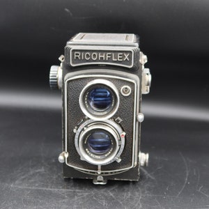 Ricoh Ricohlfex DIA Vintage TLR Medium Format Film Camera, Overhauled, Very Nice Condition