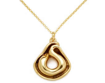 Tortellini Pasta Necklace, Yellow Gold Plated, by Delicacies Jewelry - every purchase fights hunger! (foodie gift, pasta jewelry)
