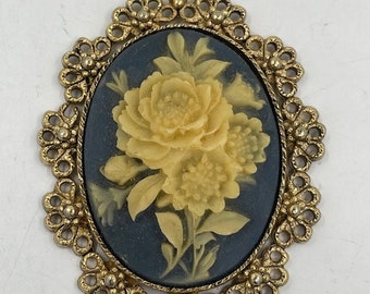 Vintage Gold Tone Flower Cameo Pendant with Filigree 2 1/2" x 1 3/4" FREE SHIPPING