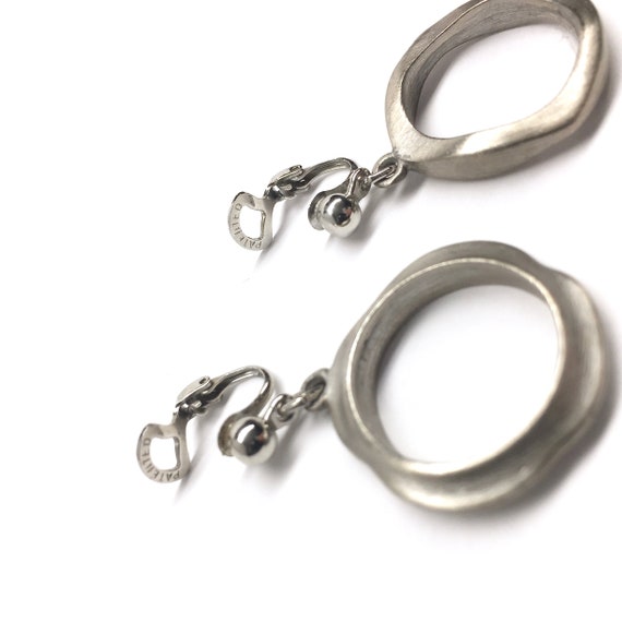 80s Vintage Brushed Metal Circular Ring Clip On D… - image 3