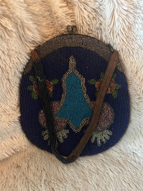 Antique Art Nouveau Beaded Purse - image 2