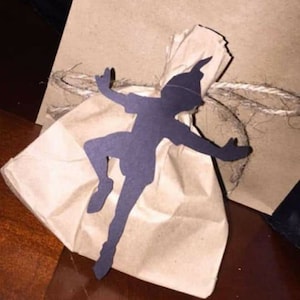 Peter Pan Silhouette party decor