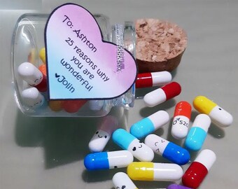 100 Plastic Pill Bottles Black Caps Herbs Party Favors Gag Gift Meds DecoJars