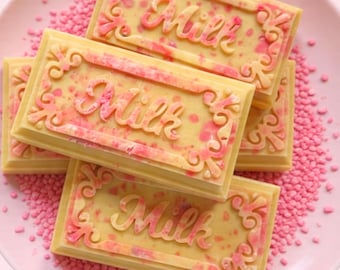Sugar Cookie Soap Bar| Handmade Coconut Soap, Moisturizing, Vanilla, Sugar, Buttercream Scented
