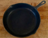Early Cast Iron 10.75 quot Round Cast Iron Pan 8 C Stamp - Antique Cast Iron 1920s Level Clean Seasoned Cast Iron Pan - Chef Gift Foodie Gift
