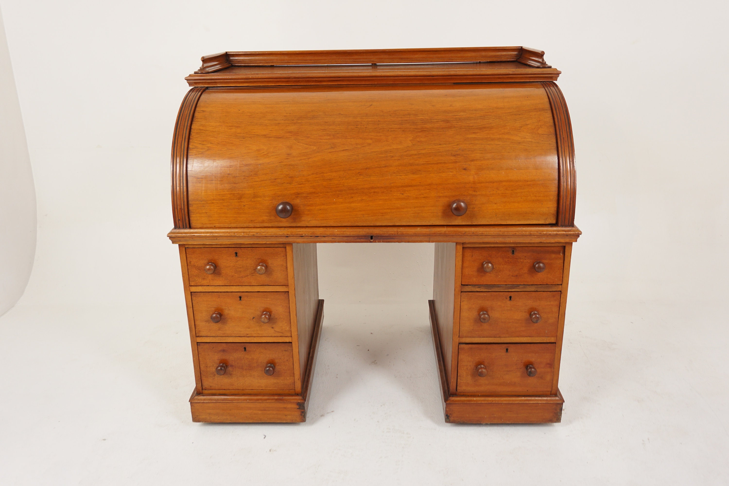 Antique Victorian Walnut Cylinder Roll up Desk Roll Top Desk