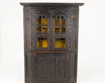 Large Georgian Carved Gothic Oak Corner Cabinet Cupboard, Scotland 1780, H127