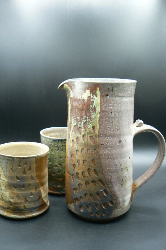 pottery pitcher vase ceramic vase 40 oz ref= 5&frs=1