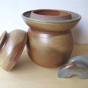 3 Quart Fermentation Crock, Water Sealed Lid and Weights, Soda Fired Ceramic Jar כלי כבישה