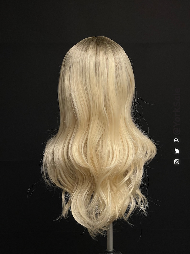 Alia Curled Long Light Gold Blonde with Dark Roots Synthetic Wig with Bangs for Black & White Women Natural Look Hair Heat Resistant image 3