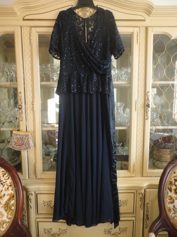 Unworn Ursula From Switzerland Formal Dress Size 1