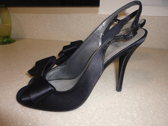 stuart weitzman formal shoes