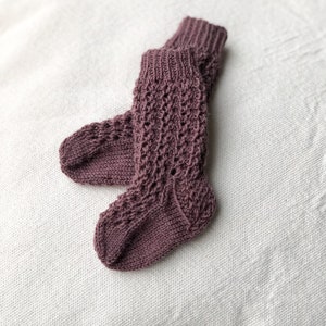 Hand-knitted baby knee socks / knee socks / knitted socks in mauve color image 1