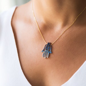14k Gold Hamsa Hand Necklace - Hand of Fatima - Hand of Miriam - Evil Eye Protection - Gold Hamsa Pendant