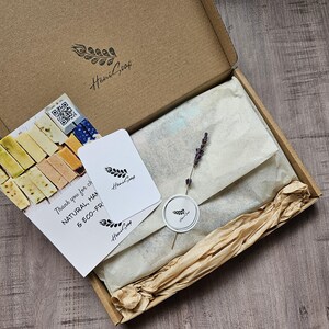 Mini Soap Sample Bundle- Handmade Party favours- Hen party gift- Testers, SLS Free, Scented guest bar soap, Recyclable packaging, 10g/sample immagine 9