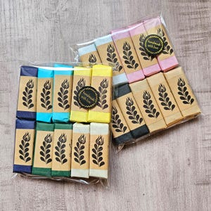 Mini Soap Sample Bundle- Handmade Party favours- Hen party gift- Testers, SLS Free, Scented guest bar soap, Recyclable packaging, 10g/sample immagine 3