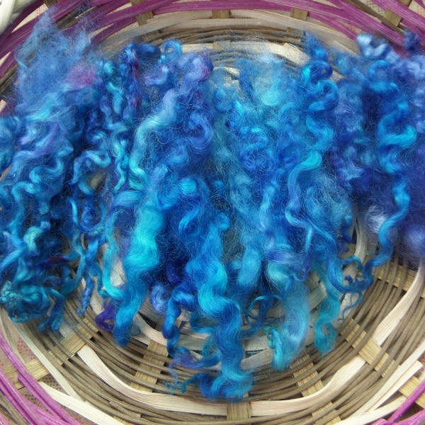 Hand Dyed Wool Locks : 1 oz Curly Teesewater Lamb Locks, Blue Dyed, For Spinning, Weaving, Felting