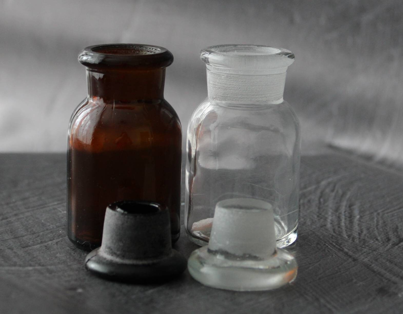 Miniature phosphotonic verre vin Apothecary jar 