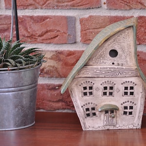 Crooked house, interior decoration, garden ceramics, ceramic garden decoration