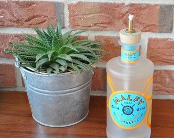 Gartenfackel / Öllampe – UP Recycling "MALFY GIN" Flasche