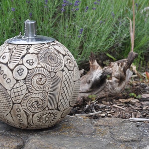 Ceramic oil lamp, garden torch ceramic ball