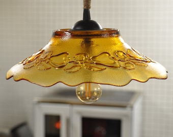 Geschirrlampe,  Vintage Küchenlampe aus Glas / Crockery lamp, vintage glass kitchen lamp