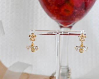 thumbnail interactive-video image 1 of Bee Stud Earrngs For Women 1 of 14