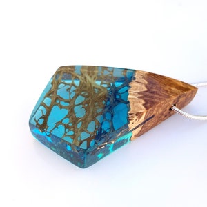 Houten ketting, blauwe hars hanger ketting - handgemaakt geschenk Ecologische hars draagbare houten hars sieraden