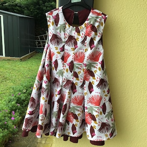 Children&#39;s dress/sleeveless dress/ red/burgundy dress that turns