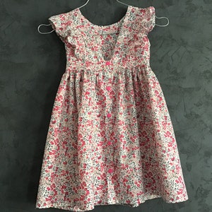 Spring ruffle dress with bare back from 2 to 12 years zdjęcie 4