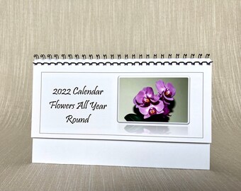 Photography Gifts Calendar Desk Flip, Floral Full Year Calendar Art For Office Desk, Monday Start Monthly Calendar With Stand Nature 2023