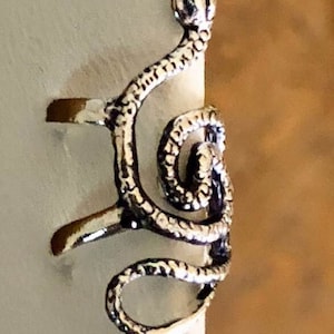 Snake Ear Cuff                  287