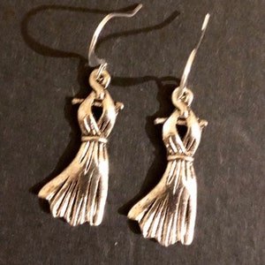 Marilyn Monroe Dress Earrings                   218