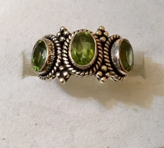 Sterling Silver Peridot Ring         967