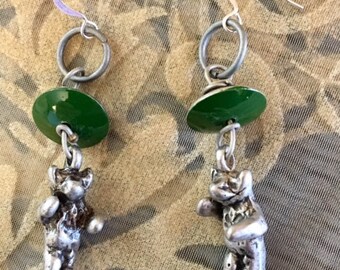 Pendientes de acrílico esmaltado chapados: ¡a la moda! 191