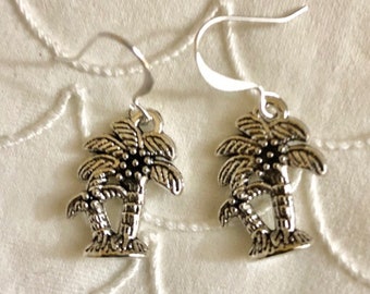 Antique Silver Plated Palm/Coconut Tree Earrings         530