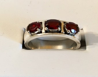 Sterling Silver Garnet Band              920