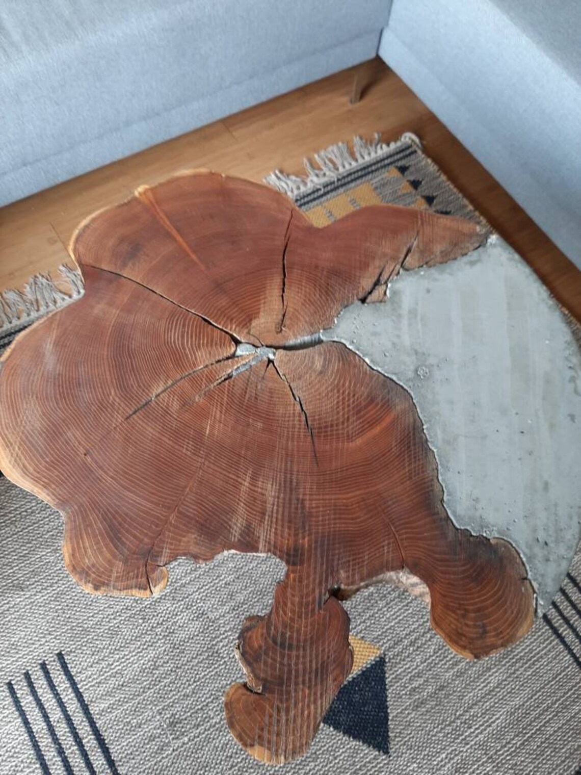 Tafel, side table, wood and concrete, design, hairpin, Etsy Nederland