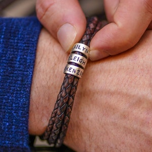 Pulsera para Hombre con Cuentas de Plata Personalizadas • Cordón de Cuero Negro/Marrón con Grabado • Nombres Joyas Personalizadas • Regalo del Día del Padre para Papá