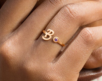 Personalisierter Benutzerdefinierter Anfangs-Geburtssteinring • Gold Midi-Stacking-Initialen Ring • Benutzerdefinierter Name Edelsteinring für Sie • Muttertagsgeschenk