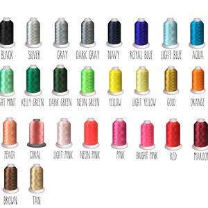 Peut inclure: Un nuancier de 36 bobines de fil &agrave; broder de diff&eacute;rentes couleurs, notamment blanc, noir, argent, gris, gris fonc&eacute;, marine, bleu royal, bleu clair, aqua, turquoise, menthe fonc&eacute;, menthe clair, vert kelly, vert fonc&eacute;, vert fluo, jaune, jaune clair, or, orange, orange fluo, orange rouge, p&ecirc;che, corail, rose clair, rose fluo, rose, rose vif, rouge, marron, violet, lavande, marron et beige.