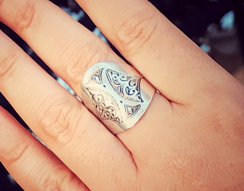 Size Handmade in Sterling Silver CARVED RING 10.5 US